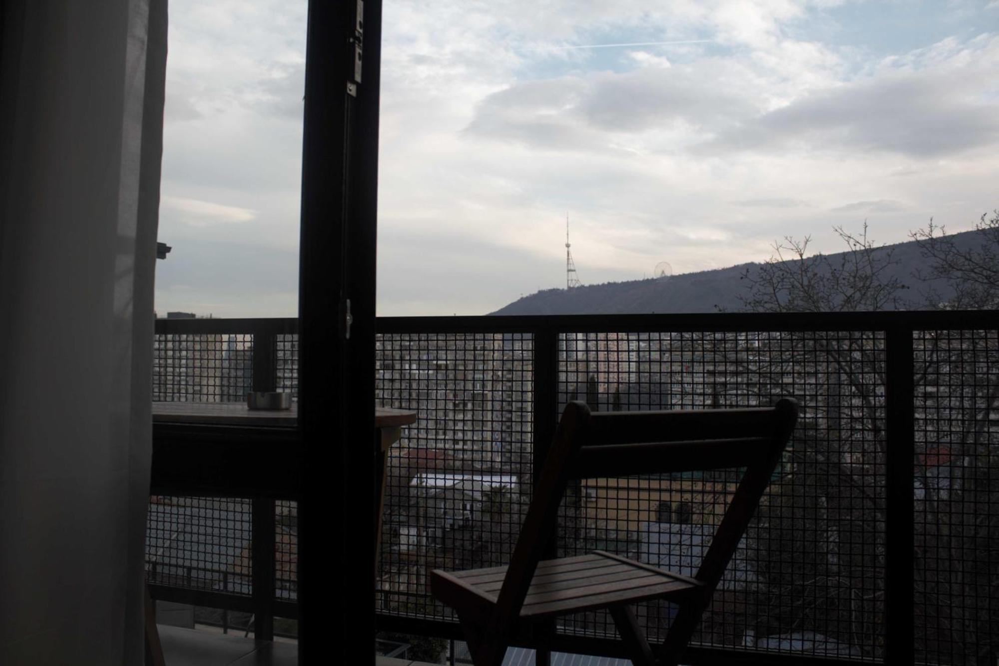 Alliance Hotel Tbilisi Exteriör bild